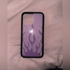 Iphone 13 pro max wildflower